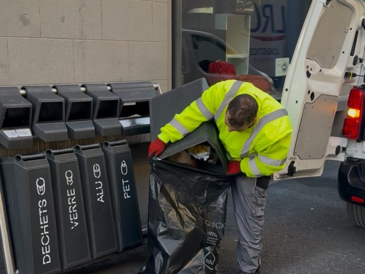 Abfalltrennung im Quartier du Flon, Lausanne